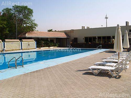 Millennium Airport Hotel 24